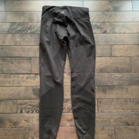 GapFit Moto Inspired Flocked Velvet Leggings - Picture 3 of 3